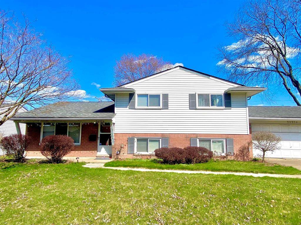 Clinton Twp, MI 48035,34324 CHOPE Place