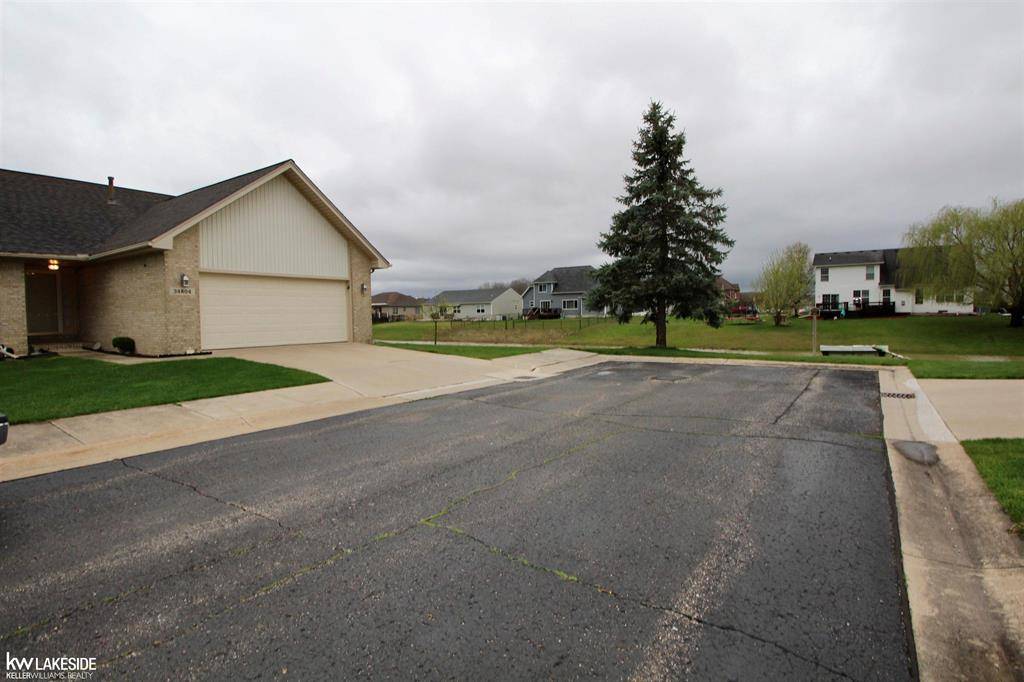 Richmond, MI 48062,34804 Meadowlark Lane