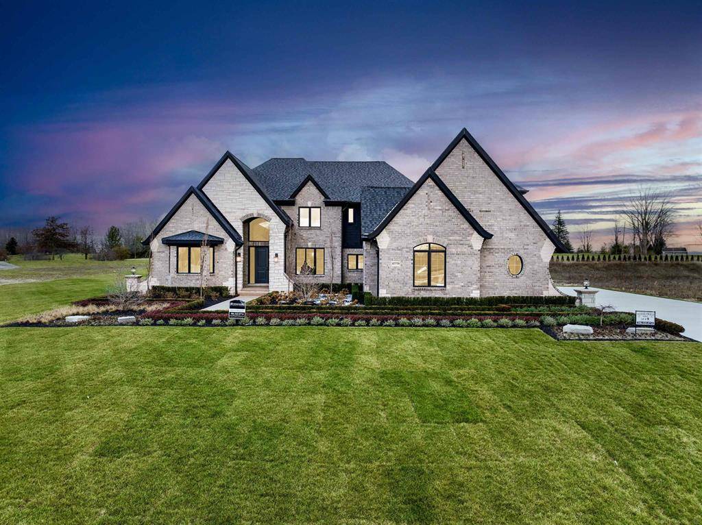 Washington Twp, MI 48095,67770 Overlook Trail Drive