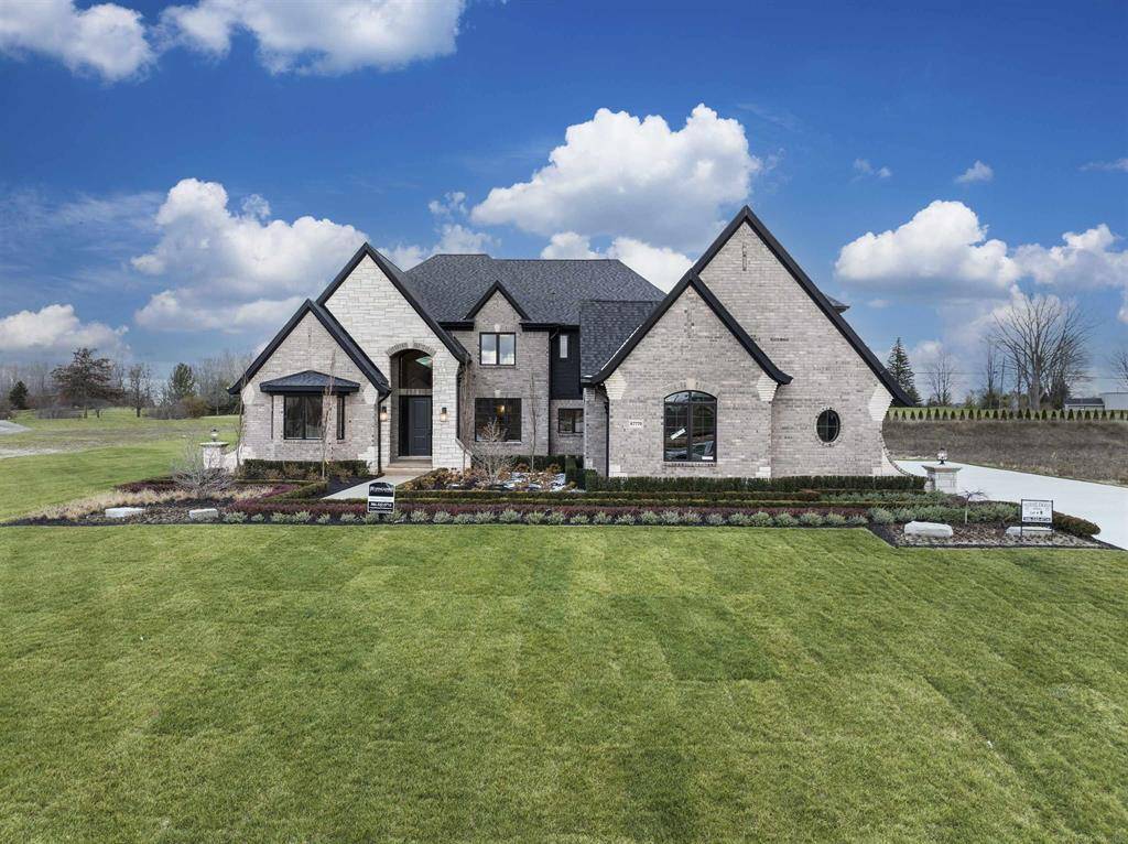 Washington Twp, MI 48095,67770 Overlook Trail Drive