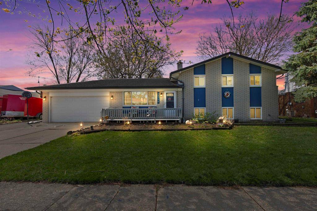 Clinton Twp, MI 48035,23728 Neil Street