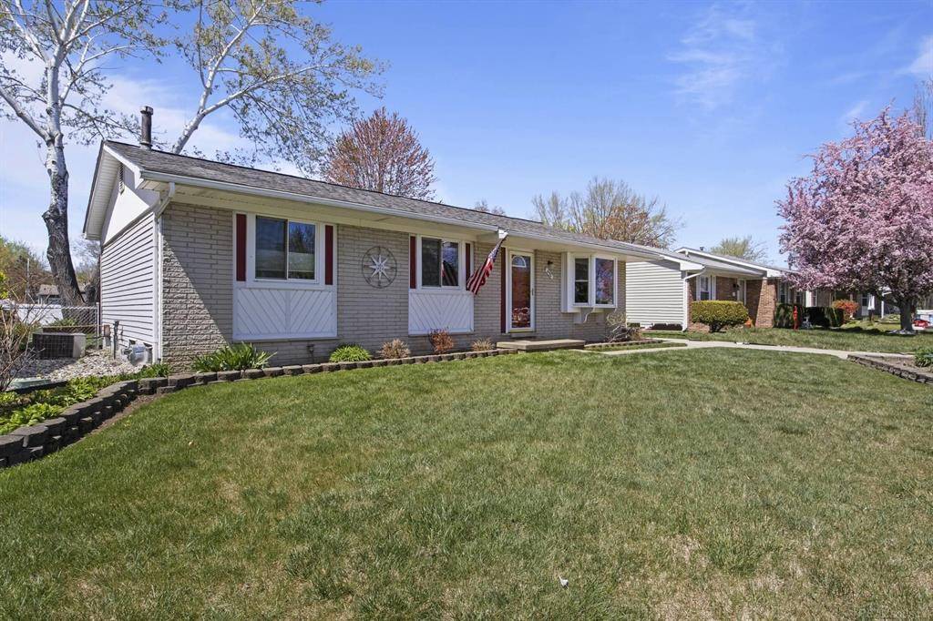 Westland, MI 48186,490 S John Hix Street