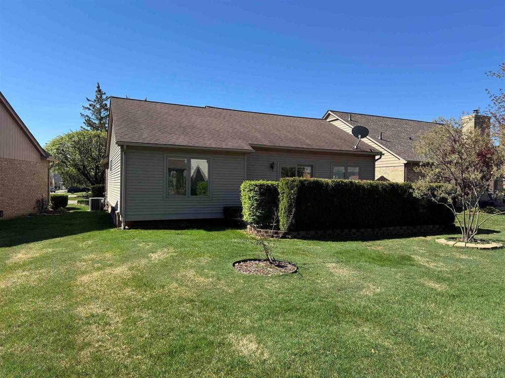 Washington Twp, MI 48094,6647 Cross Creek Drive 119