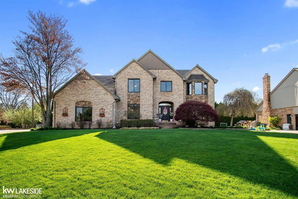 Shelby Twp, MI 48316,55461 Cleveland