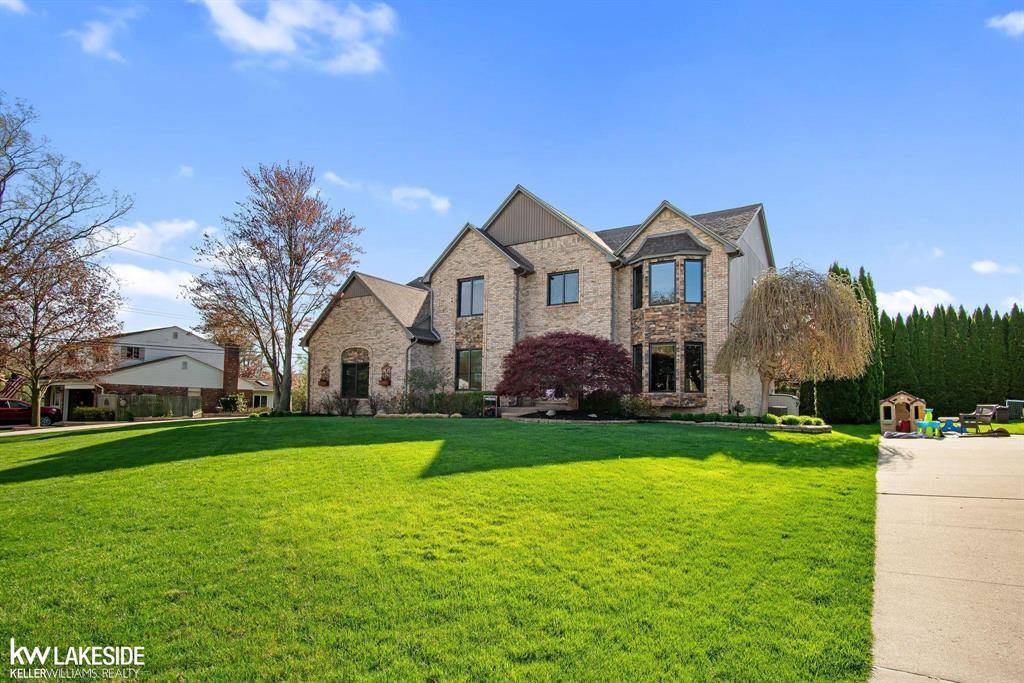 Shelby Twp, MI 48316,55461 Cleveland