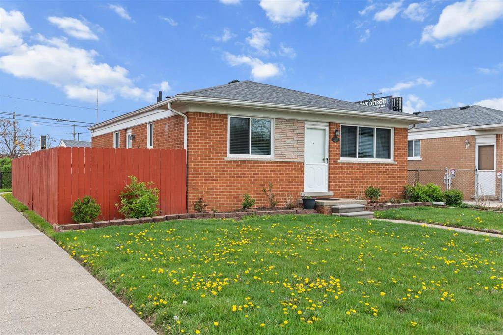 Warren, MI 48093,32317 Ruehle Avenue