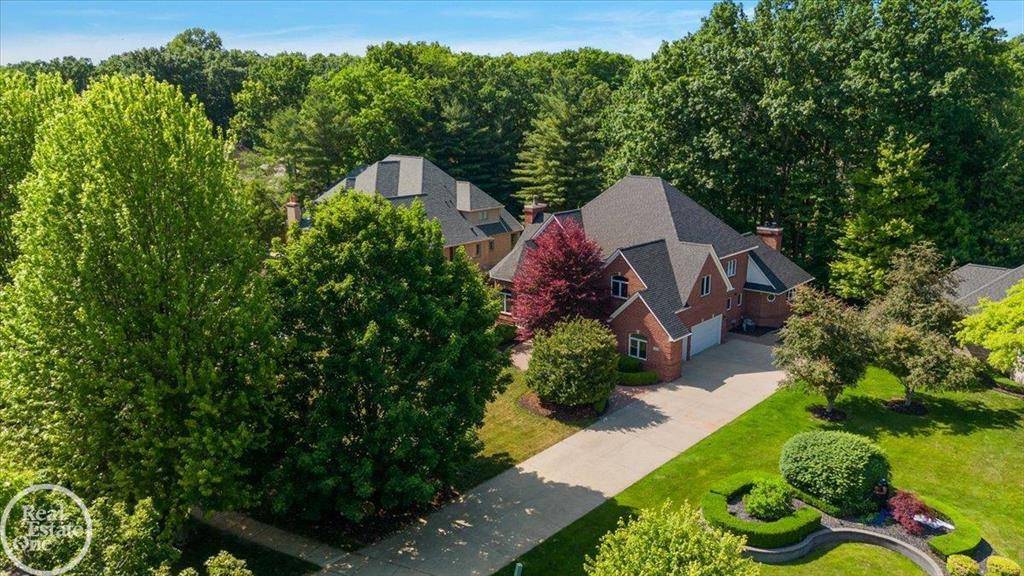 Shelby Twp, MI 48315,12277 Forest Glen Lane