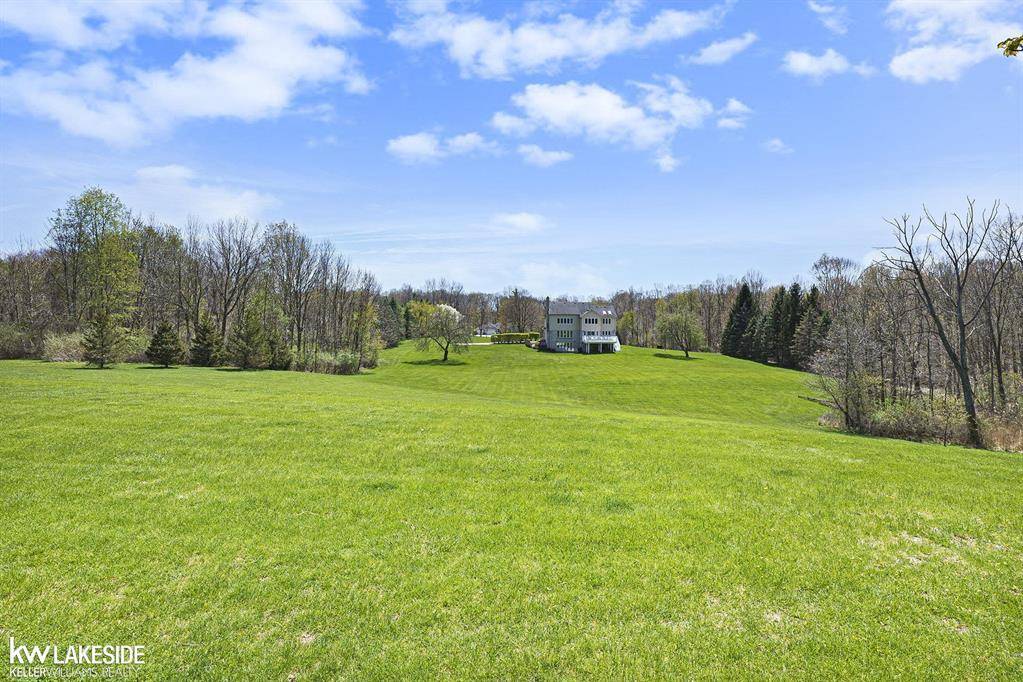 Addison Twp, MI 48367,1543 Low Wood Trl Road