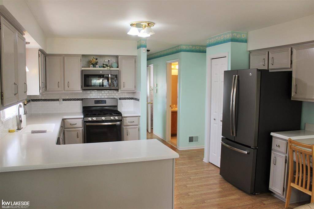 Macomb Twp, MI 48044,48509 Penrose Lane