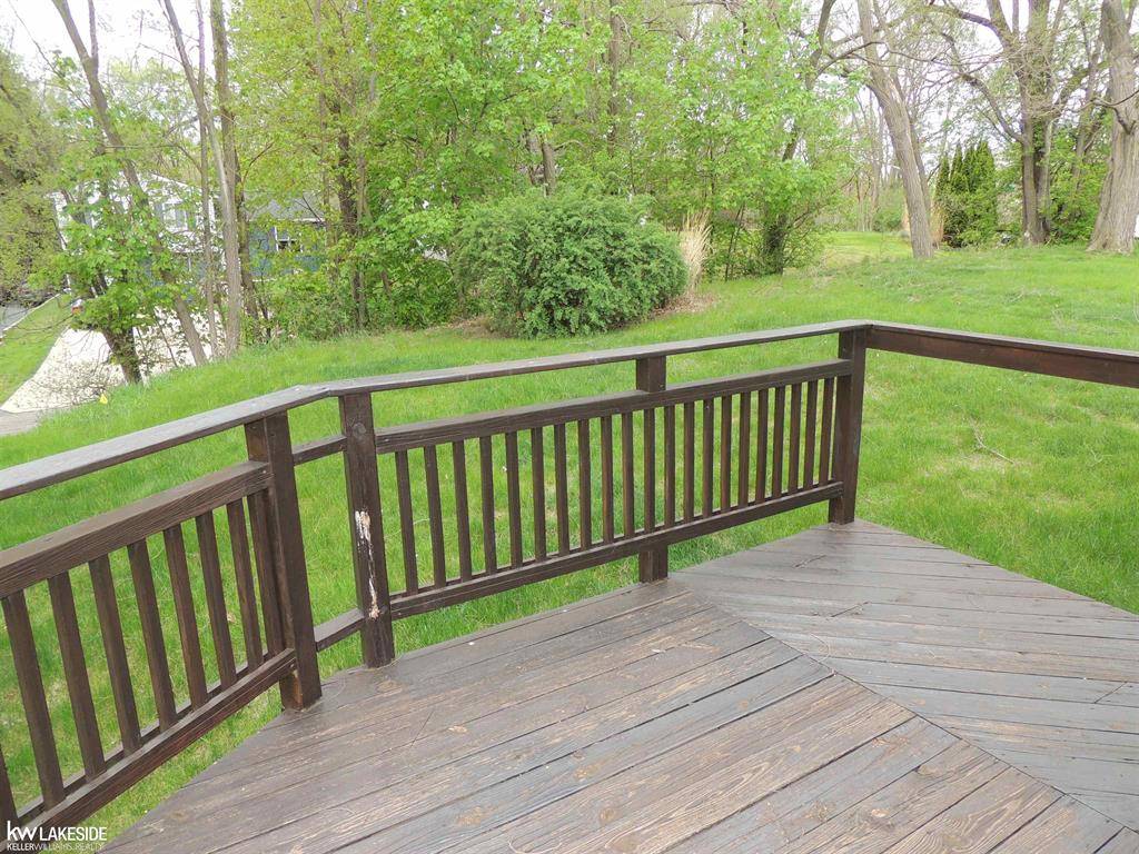 Waterford Twp, MI 48328,123 S Winding Drive