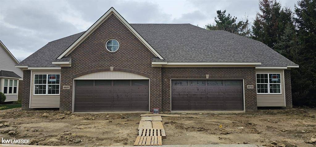 Clinton Twp, MI 48036,21138 LILAC Lane 165