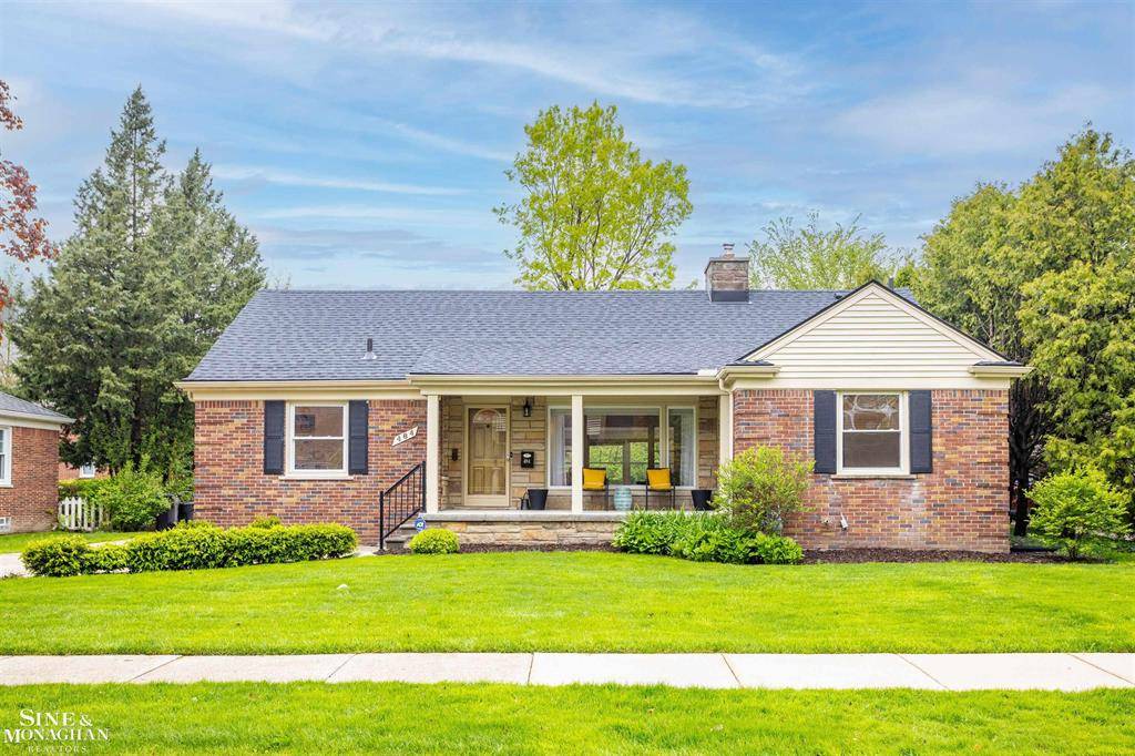 Grosse Pointe Farms, MI 48236,484 Bournemouth Circle