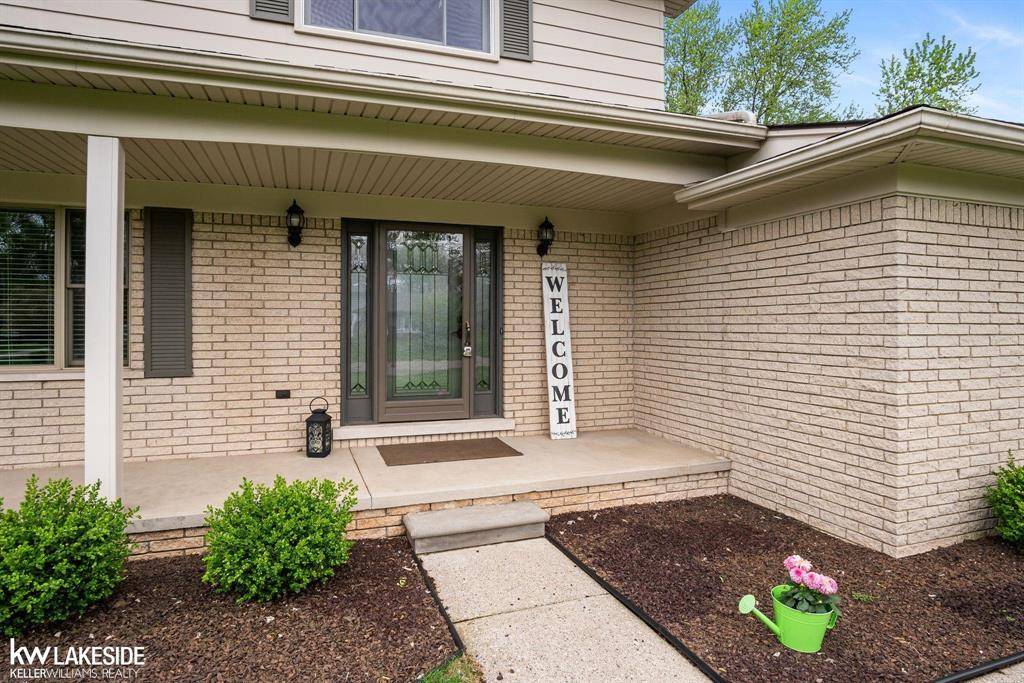 Shelby Twp, MI 48316,6622 Donnybrook Drive
