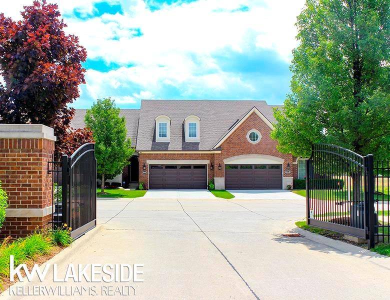 Clinton Twp, MI 48036,21168 LILAC Lane