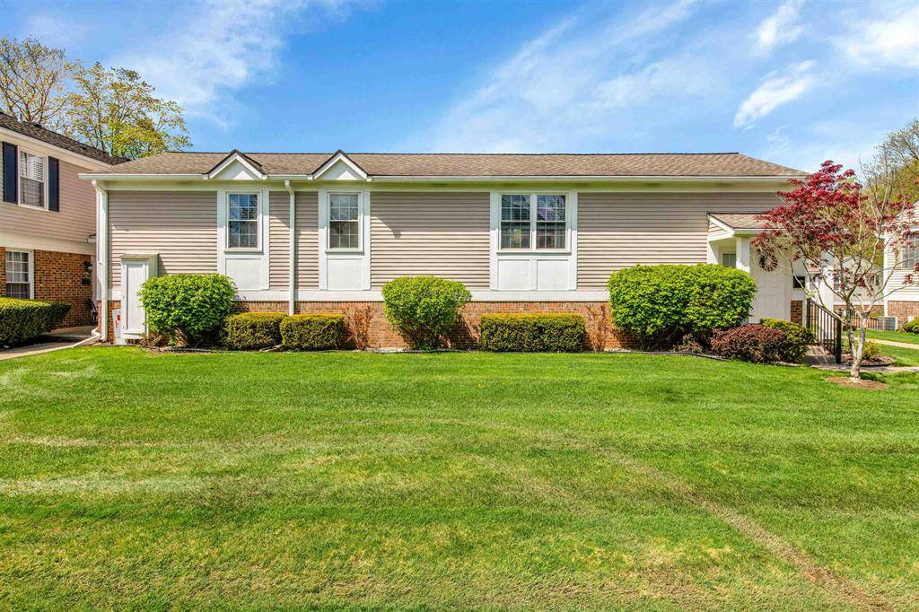 Novi, MI 48167,42108 PELLSTON Drive