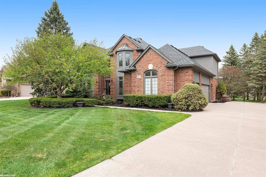 Shelby Twp, MI 48316,54002 Whitby Way