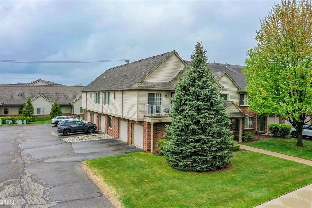 Utica, MI 48315,45537 Hidden View Court