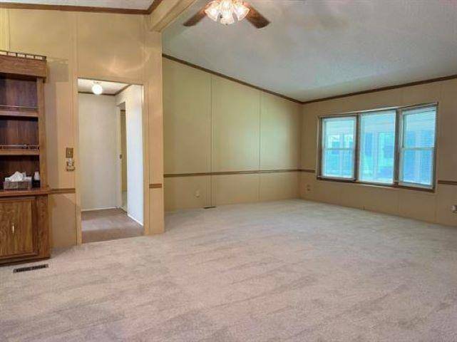 Rochester Hills, MI 48309,17 Quail Street