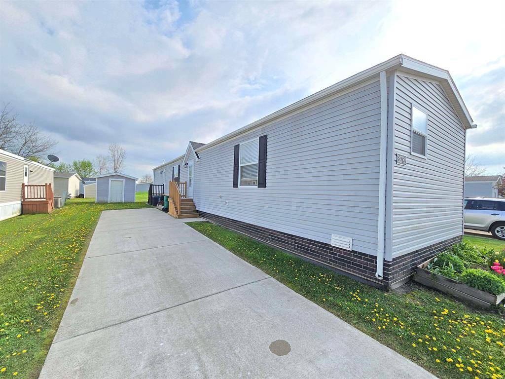 New Haven Vlg, MI 48048,32782 N Susan Lane