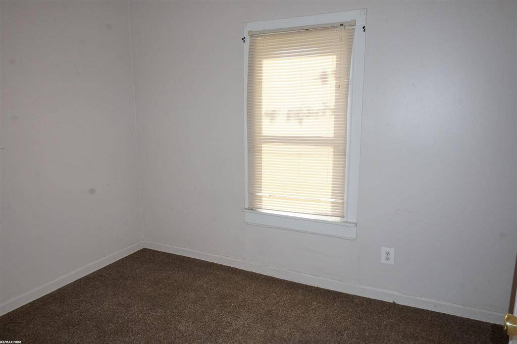 Roseville, MI 48066,26333 Belanger Street