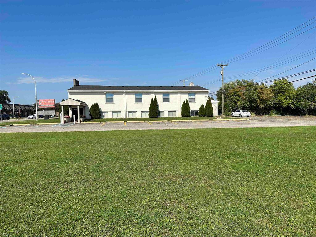 Madison Heights, MI 48071,30728 John R Road