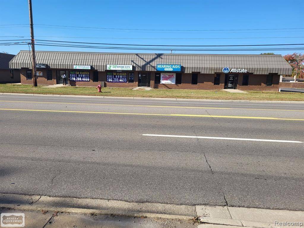 Warren, MI 48093,29423 Hoover Road