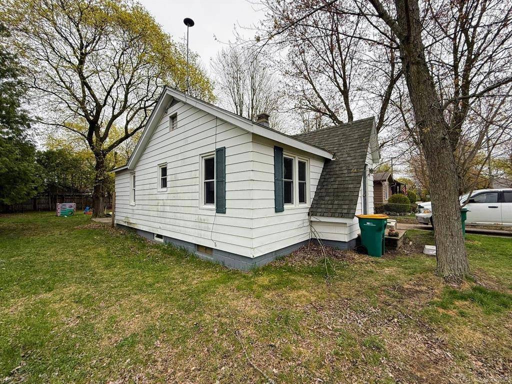 Gladwin Twp, MI 48624,306 N Ionia Street