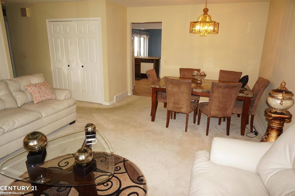 Warren, MI 48088,13912 Harrington Drive