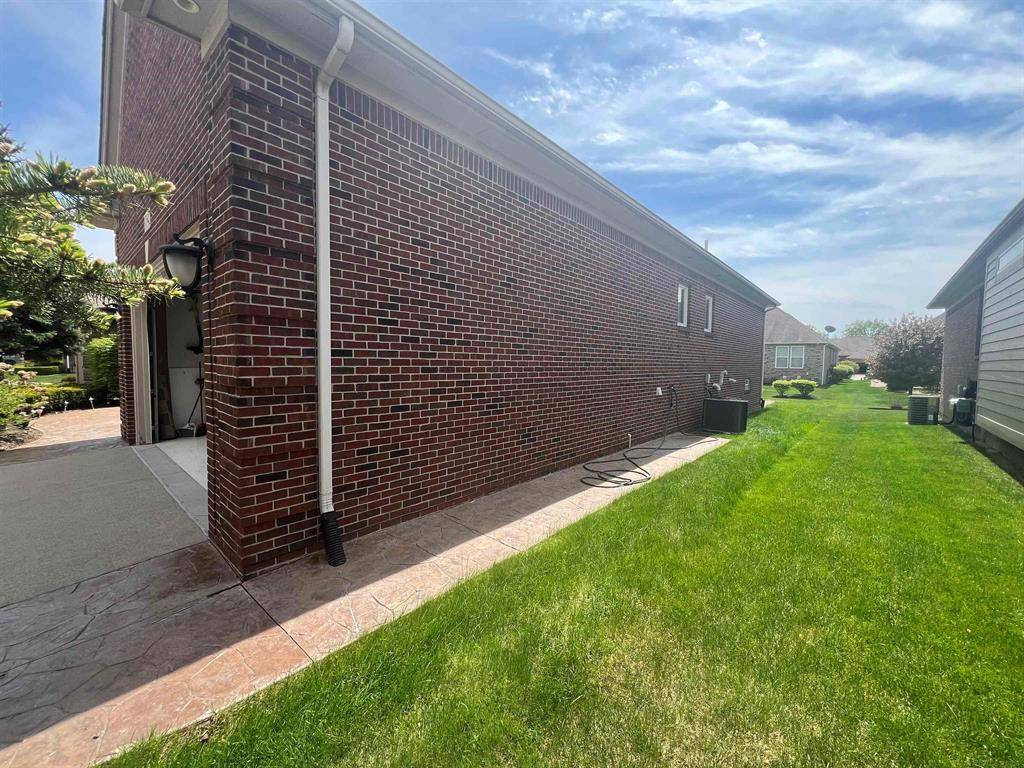 Clinton Twp, MI 48038,17542 Goldeneye Drive