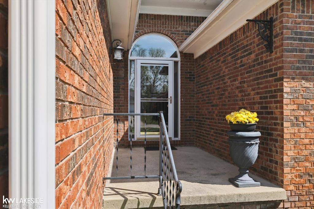 Bruce Twp, MI 48065,12537 Mentz Drive