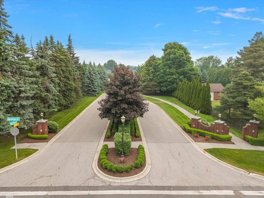 Clinton Twp, MI 48035,36270 Vita Bella Drive