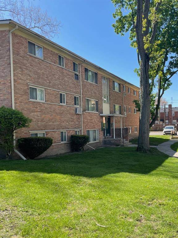 Detroit, MI 48219,17274 Bentler Street