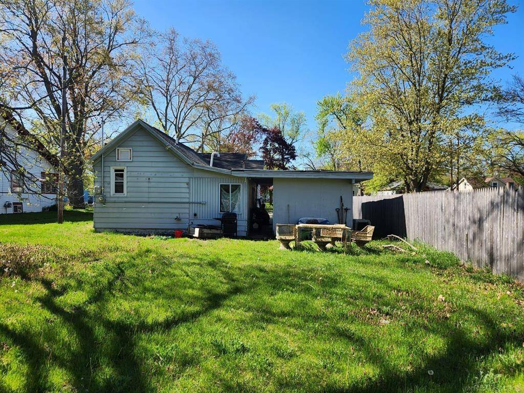 Muskegon, MI 49442,758 Oak Avenue