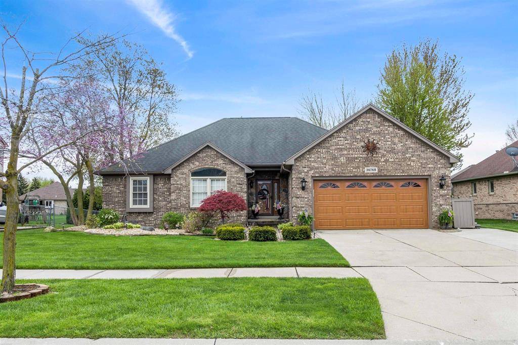 New Baltimore, MI 48047,36768 Orchard Lake Lane