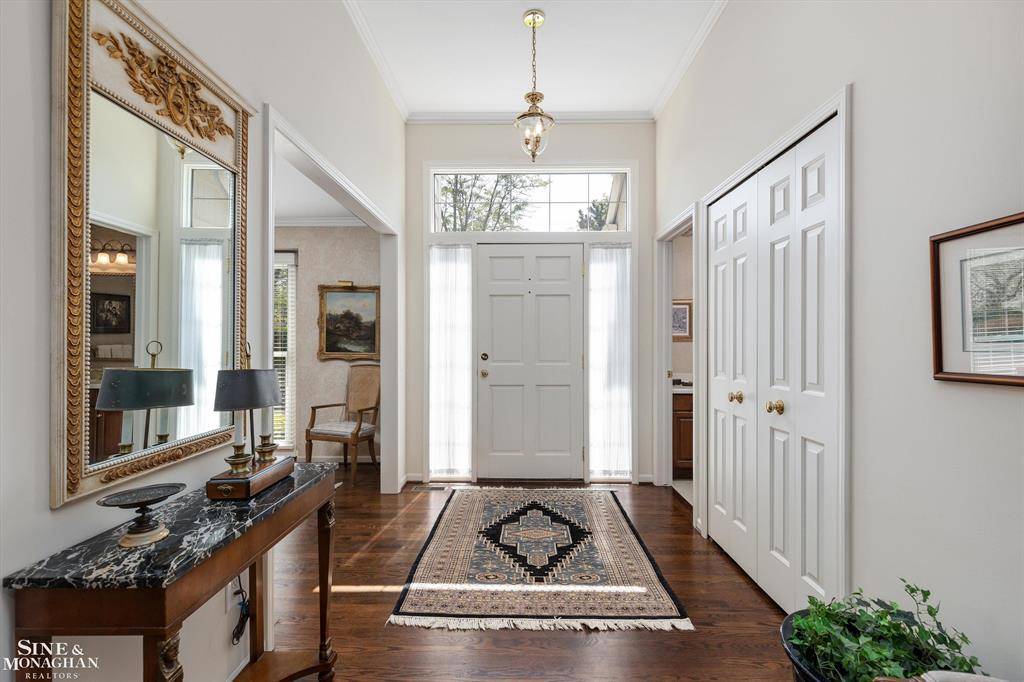 Grosse Pointe Woods, MI 48236,683 Morningside Lane