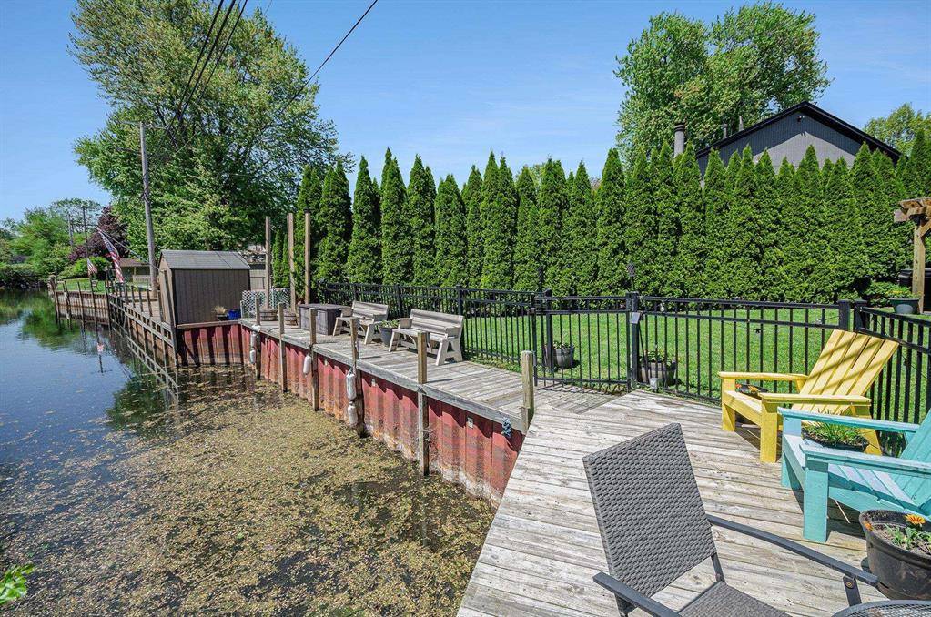 Harrison Twp, MI 48045,38186 Jefferson Avenue