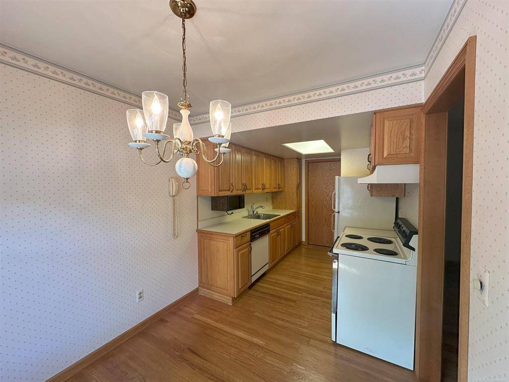St. Clair Shores, MI 48080,1025 Woodbridge Street