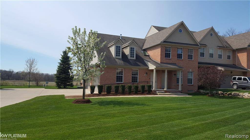 Shelby Twp, MI 48316,4860 PALADIN Street