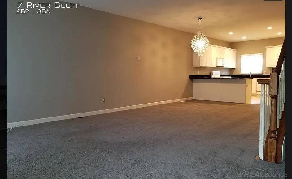 Mt. Clemens, MI 48043,7 River Bluff Drive