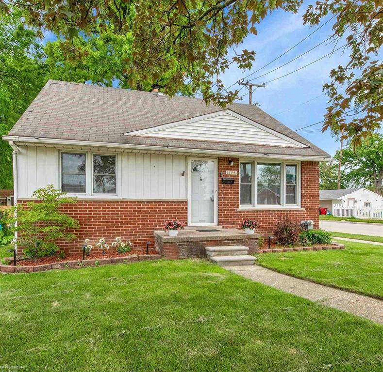Eastpointe, MI 48021,17941 Stephens Drive