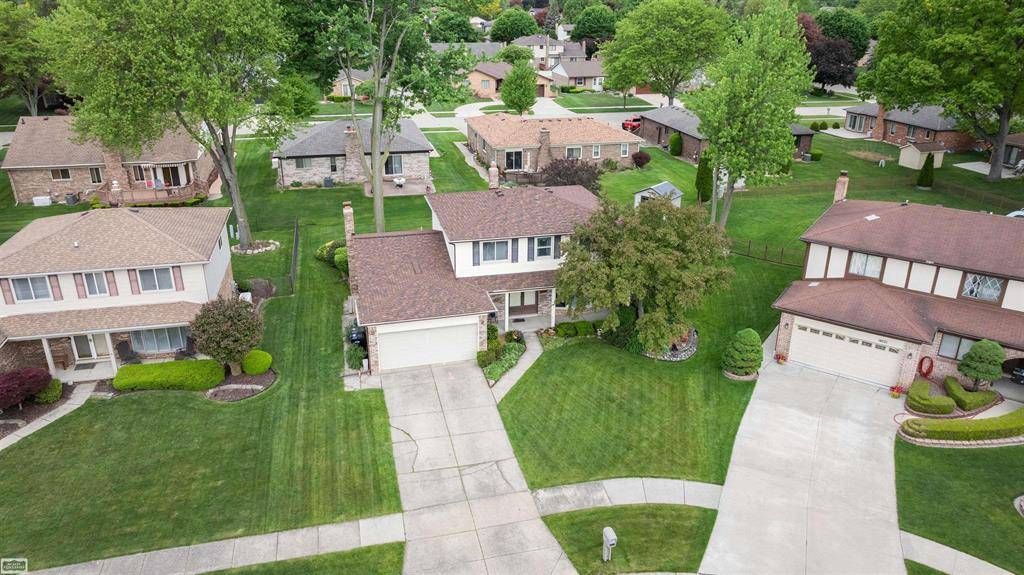 Sterling Heights, MI 48313,14213 Brookings Drive