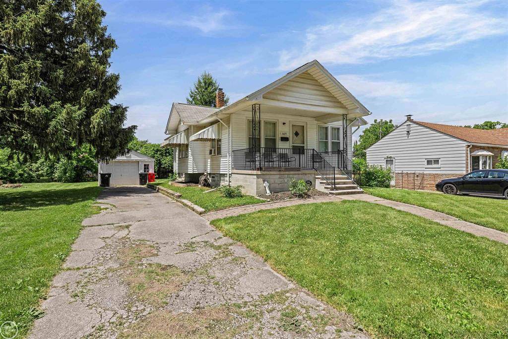 Roseville, MI 48066,26091 Hollywood Street
