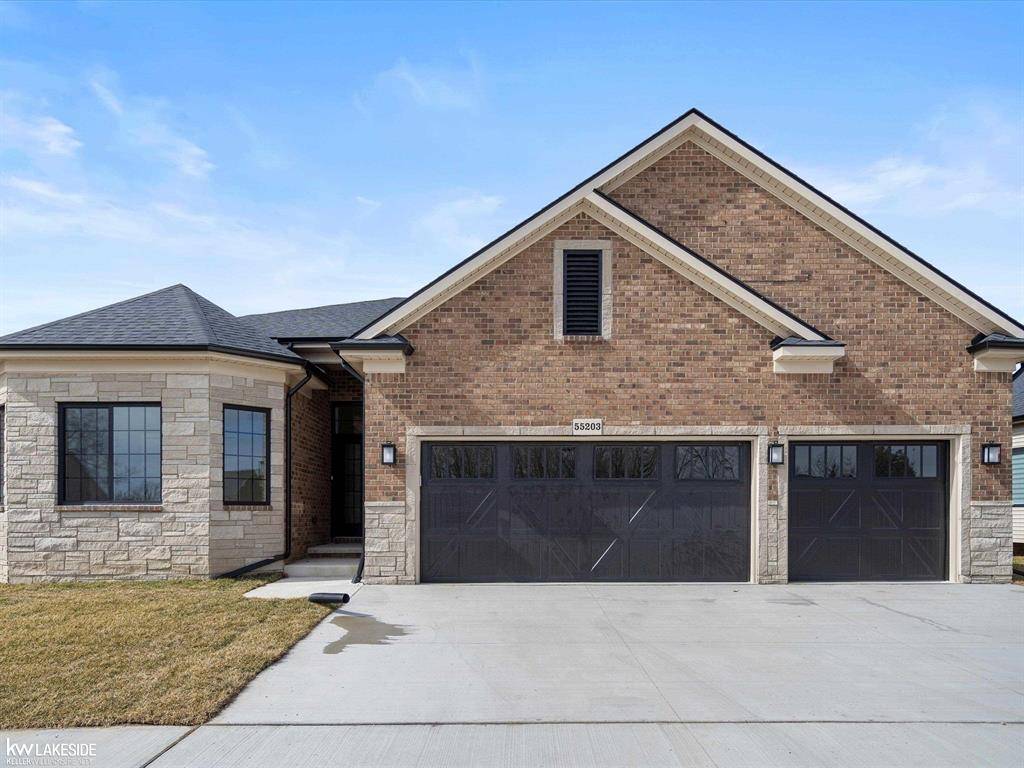 Macomb Twp, MI 48042,55203 Saint Paul Drive