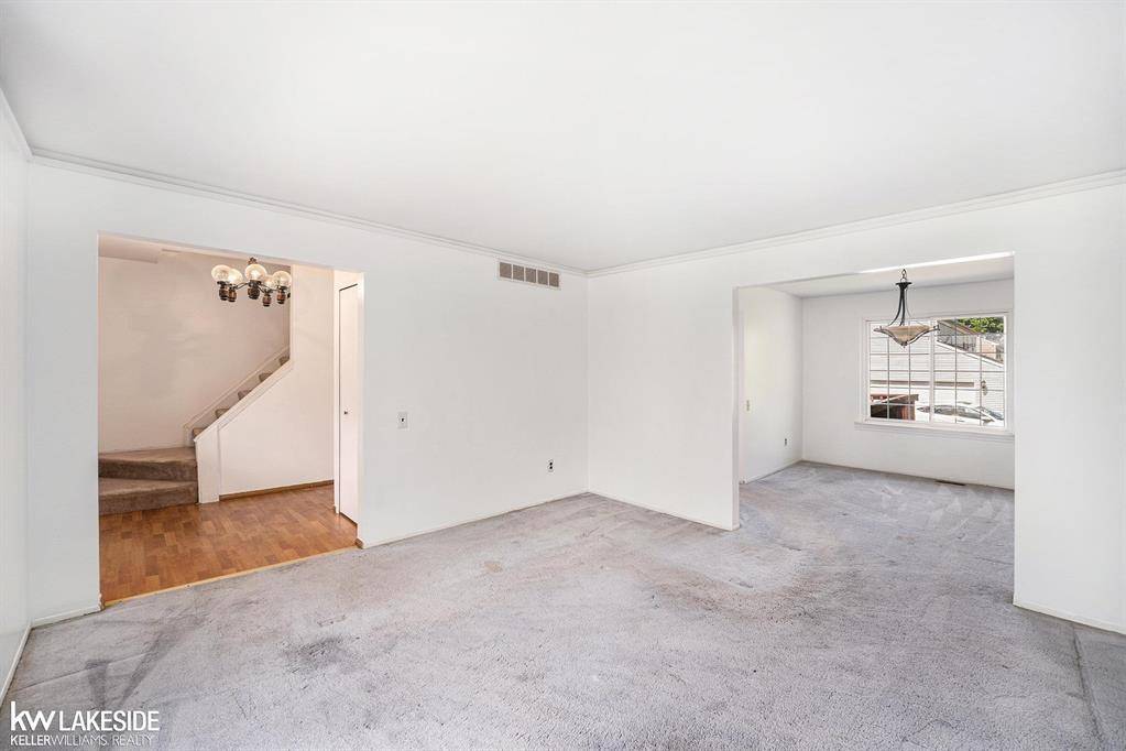 West Bloomfield Twp, MI 48322,6019 Kingsfield Drive