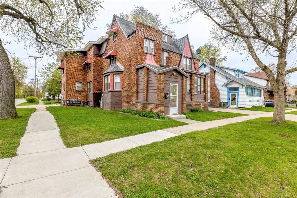 Port Huron, MI 48060,1104 Minnie Street