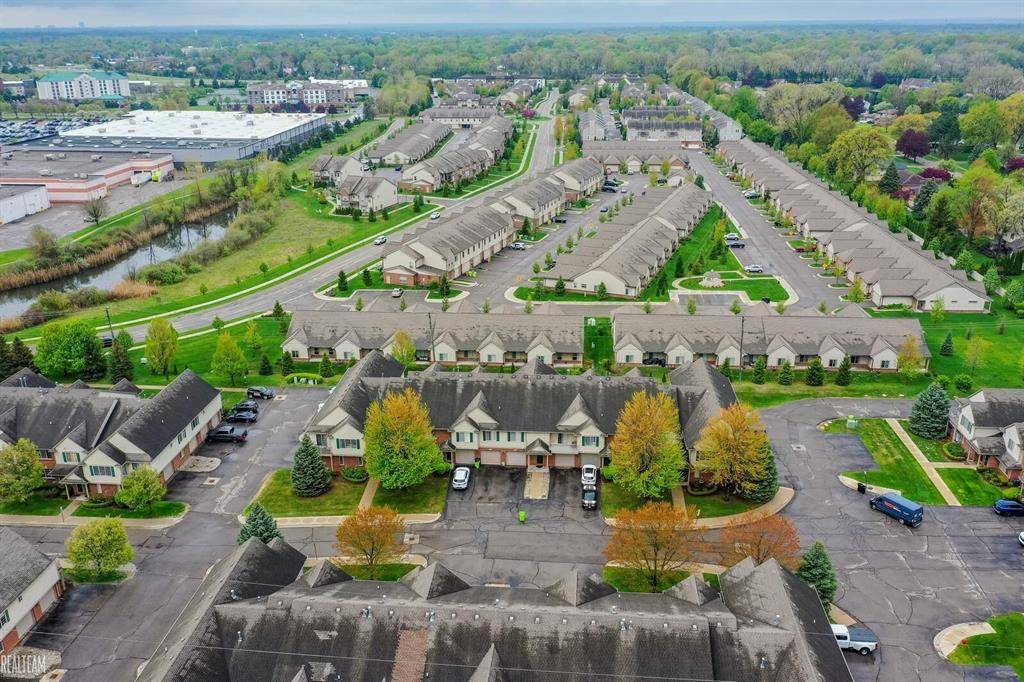 Utica, MI 48315,45537 Hidden View Court
