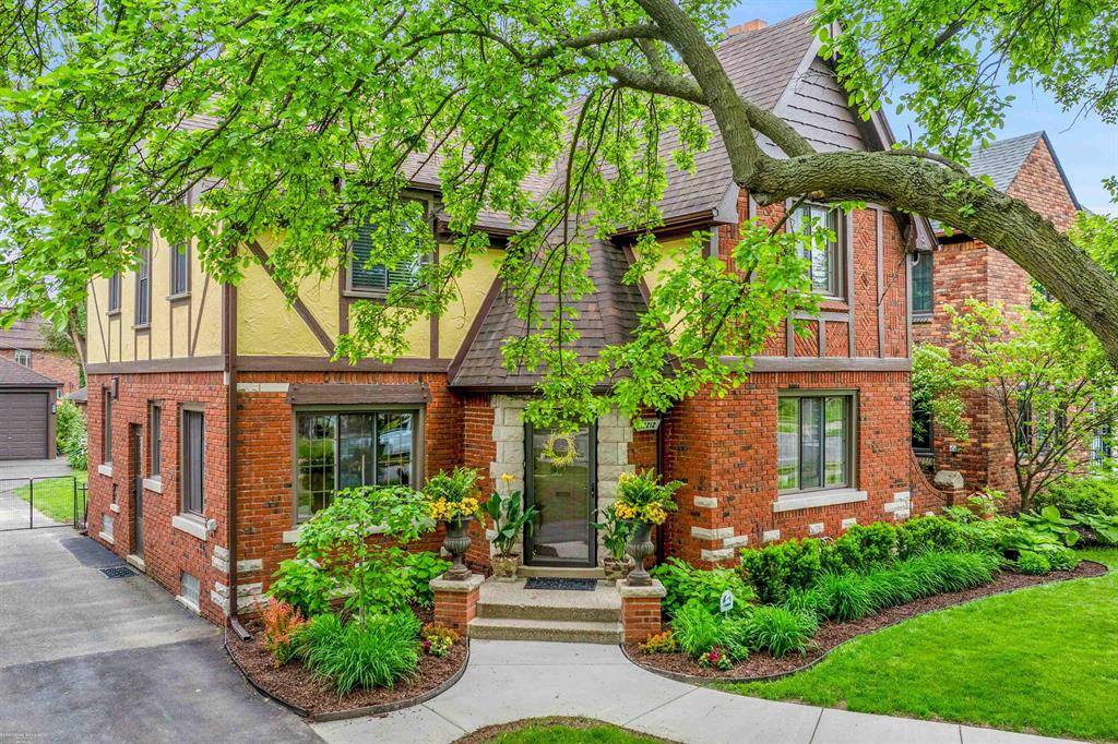 Detroit, MI 48221,18212 Warrington Drive