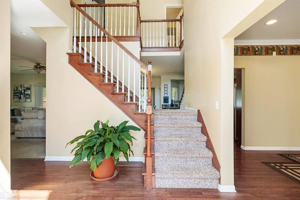 Macomb Twp, MI 48044,18681 Turnberry Drive