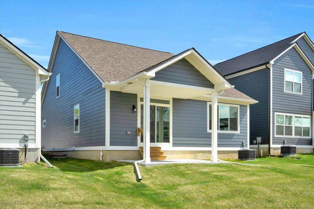 Chesterfield Twp, MI 48047,27621 Maryjane Lane E
