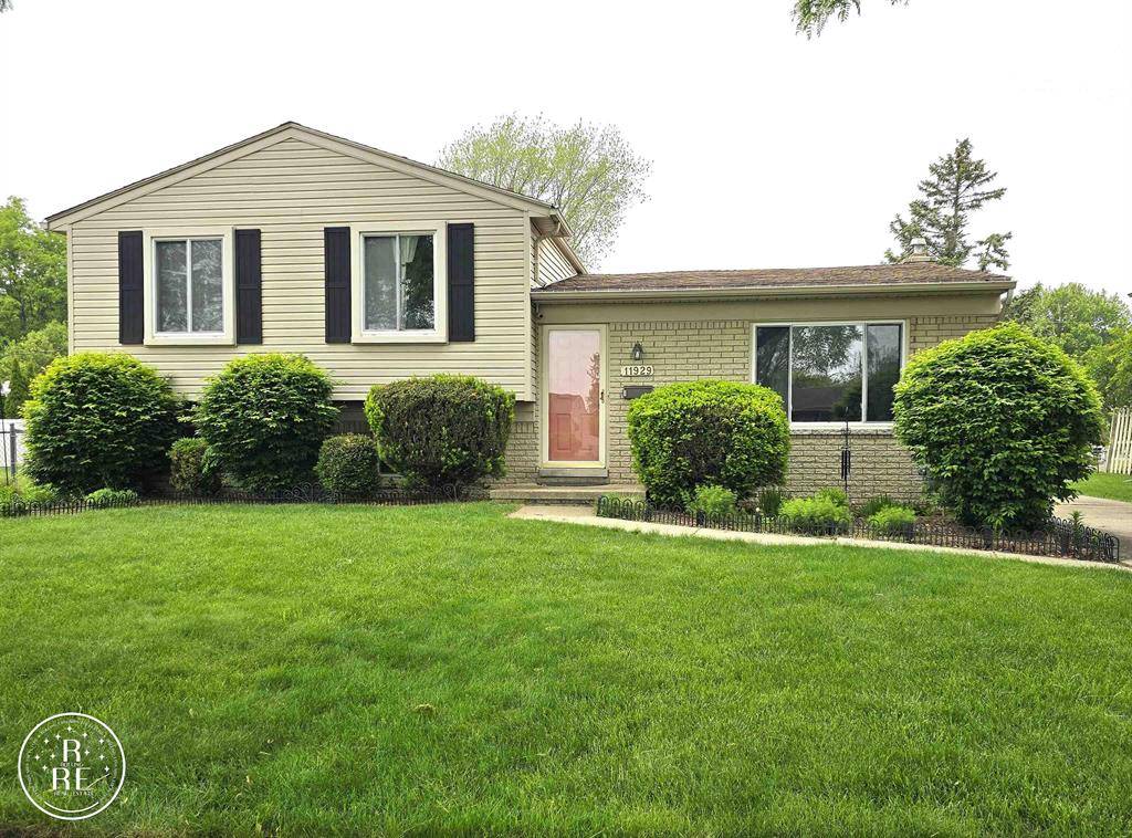 Sterling Heights, MI 48312,11929 Canterbury Street